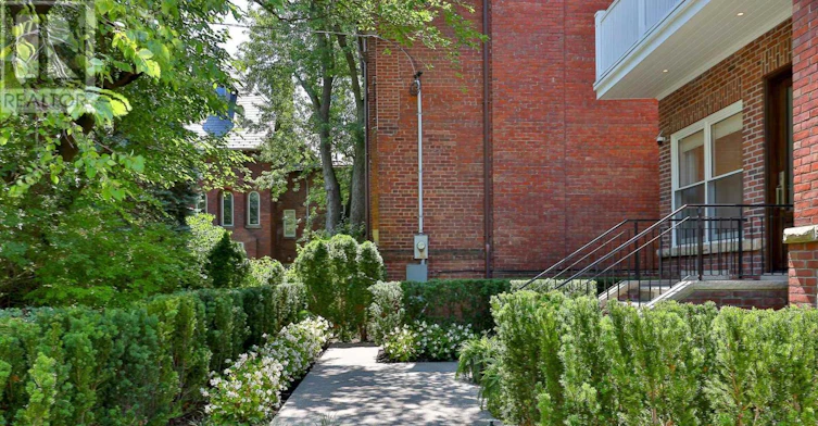 1-16 Scarth Road, Toronto, ON, M4W 2S6 - 4