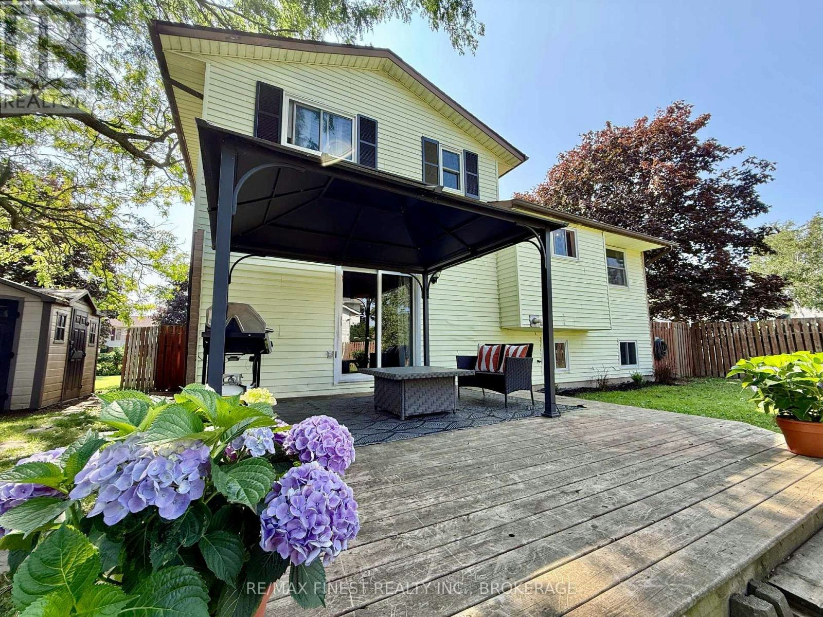 66 Nicholson Crescent, Loyalist, ON, K7N 1X1
