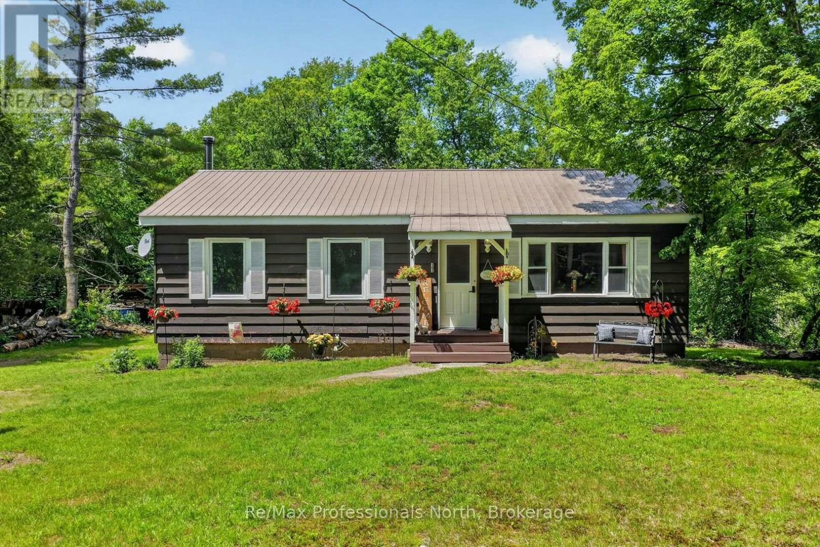 1020 Rosseau Lake 1 Road, Muskoka Lakes, ON, P0B 1P0