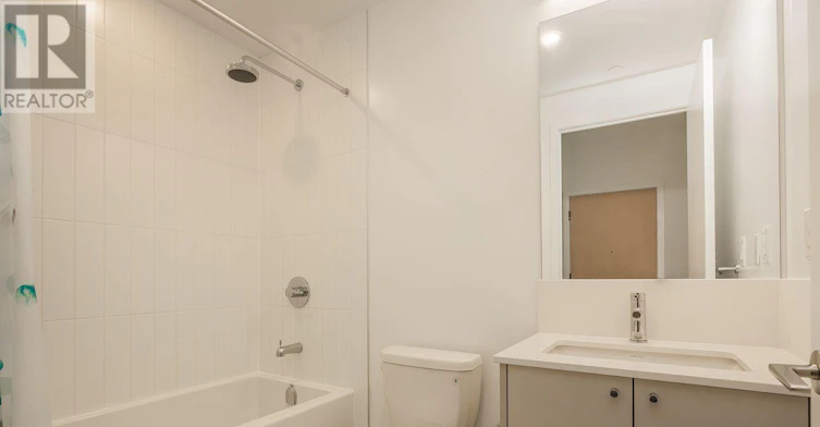 305-10 Oak Street, Toronto, ON, M5A 0Z1 - 11