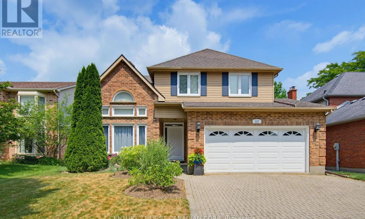 127 Chalfont Crescent