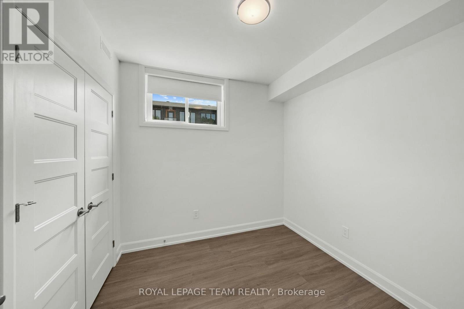 LOWER-998 Hollington Street, Ottawa, ON, K1Z 6K6 - 20