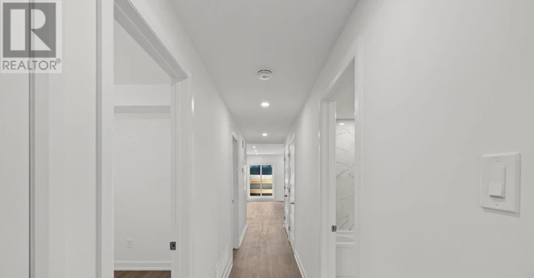 LOWER-998 Hollington Street, Ottawa, ON, K1Z 6K6 - 19