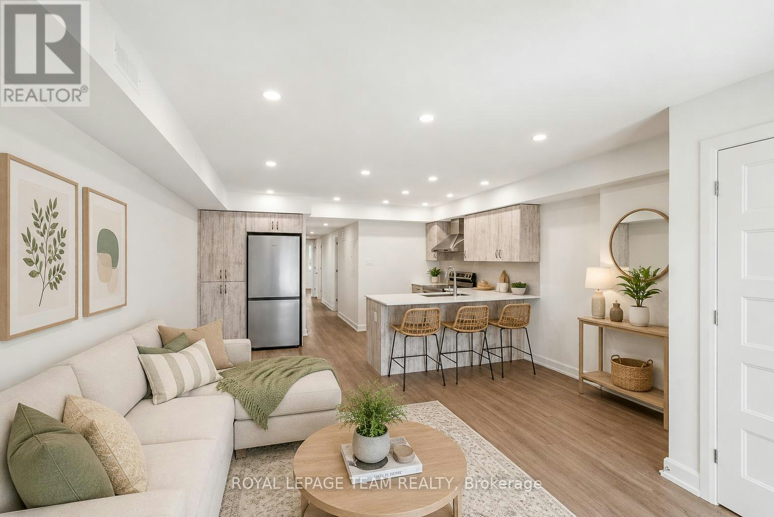 MAIN-998 Hollington Street, Ottawa, ON, K1Z 6K6 - 4