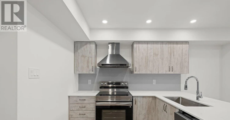 MAIN-998 Hollington Street, Ottawa, ON, K1Z 6K6 - 8