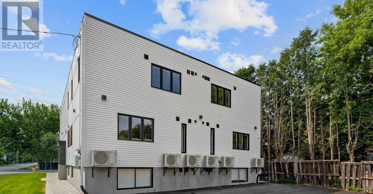 MAIN-998 Hollington Street, Ottawa, ON, K1Z 6K6 - 25
