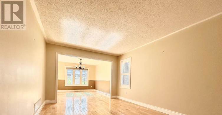48 Primeau Drive, Aurora, ON, L4G 6Z2 - 3