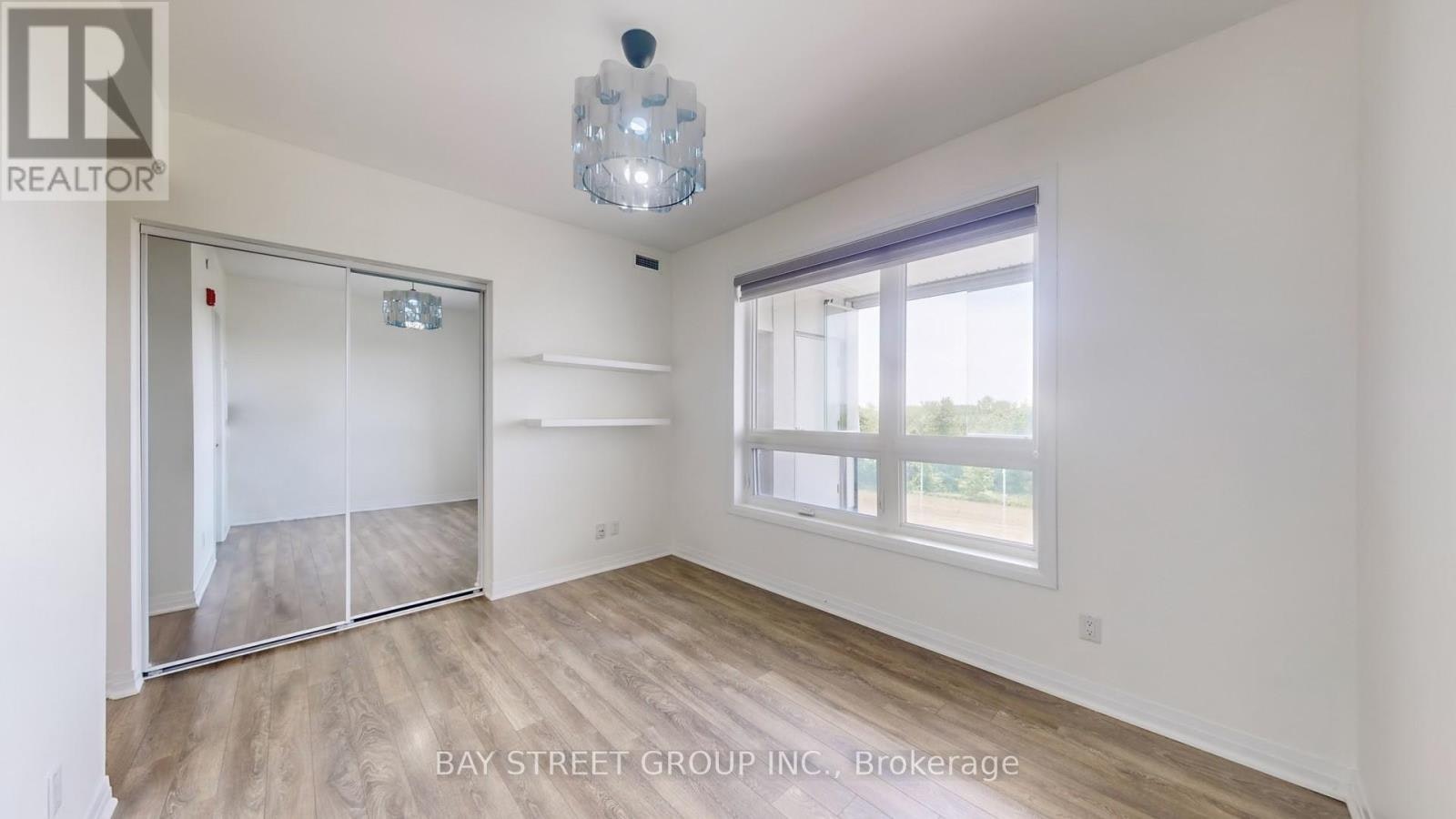 512-2 Adam Sellers Street, Markham, ON, L6B 1P2 - 14
