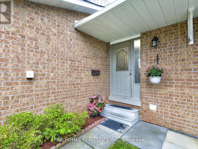 302 Maciver Boulevard - 2