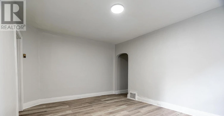 4-221 Hamilton Road E, London, ON, N5Z 1P9 - 3