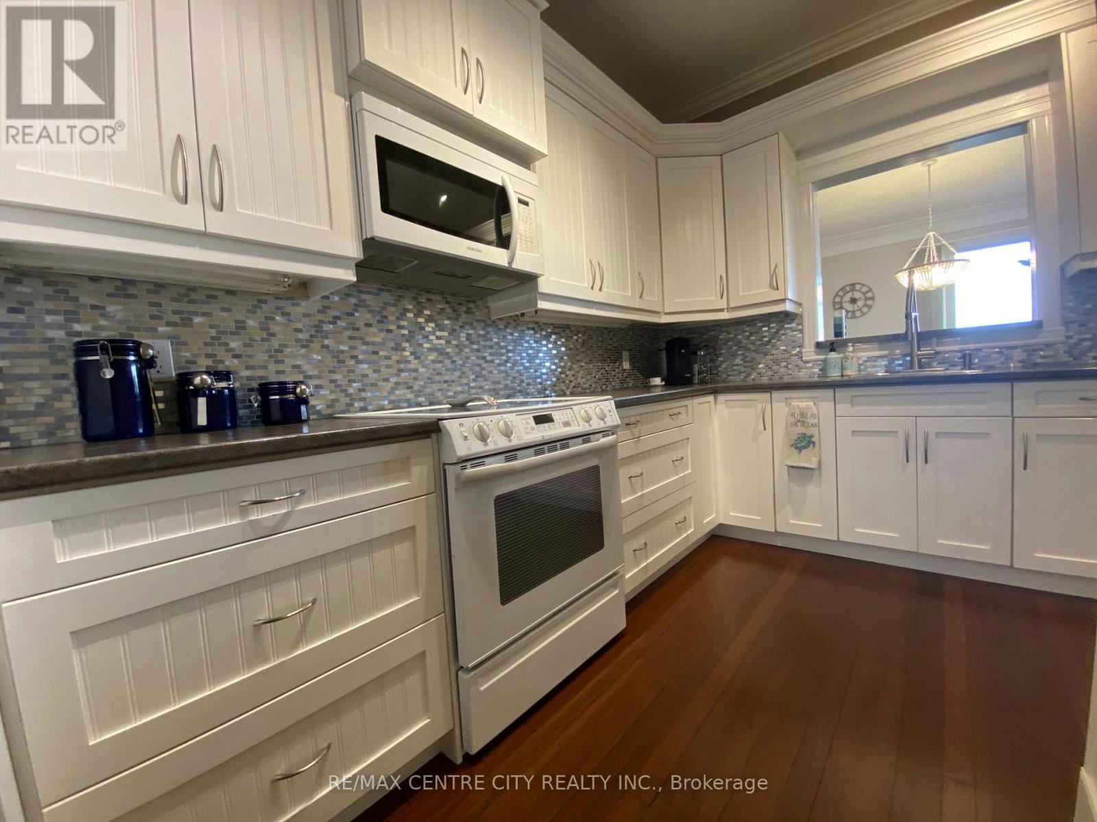 46-374 Front Street, Port Stanley, ON, N5L 1G1 - 11