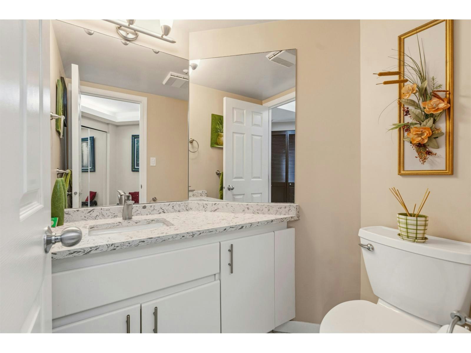 203-13353 108 Avenue, Surrey, BC, V3T 5T5 - 13