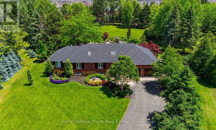 5 Craig Court