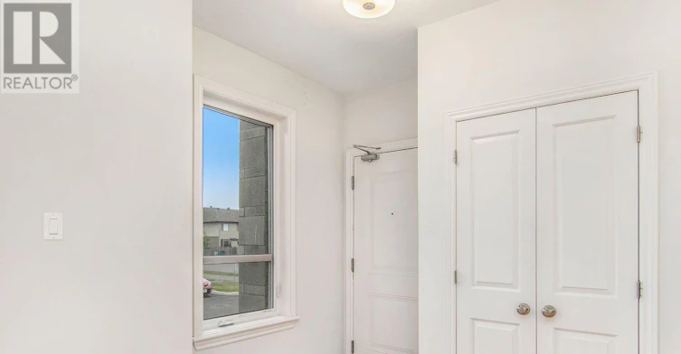 17 Carabiner Private, Ottawa, ON, K1W 0L7 - 4