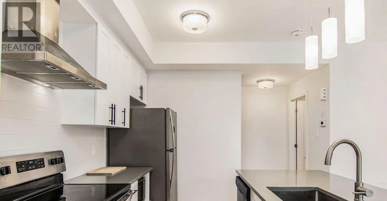 17 Carabiner Private, Ottawa, ON, K1W 0L7 - 17