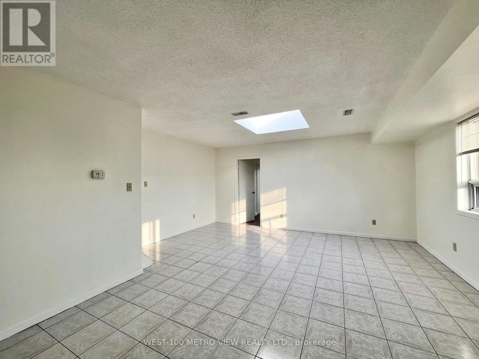 3A-1686 St Clair Avenue W, Toronto, ON, M6G 1C6 - 2