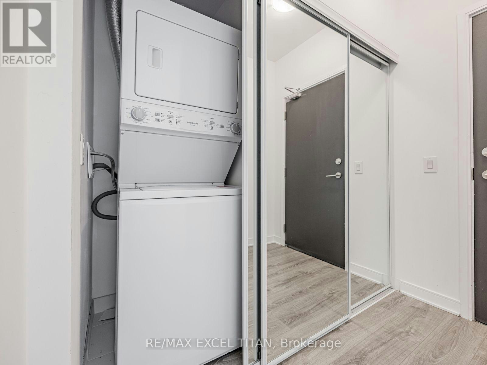 1012-25 Neighbourhood Lane, Toronto, ON, M8Y 0C4 - 20