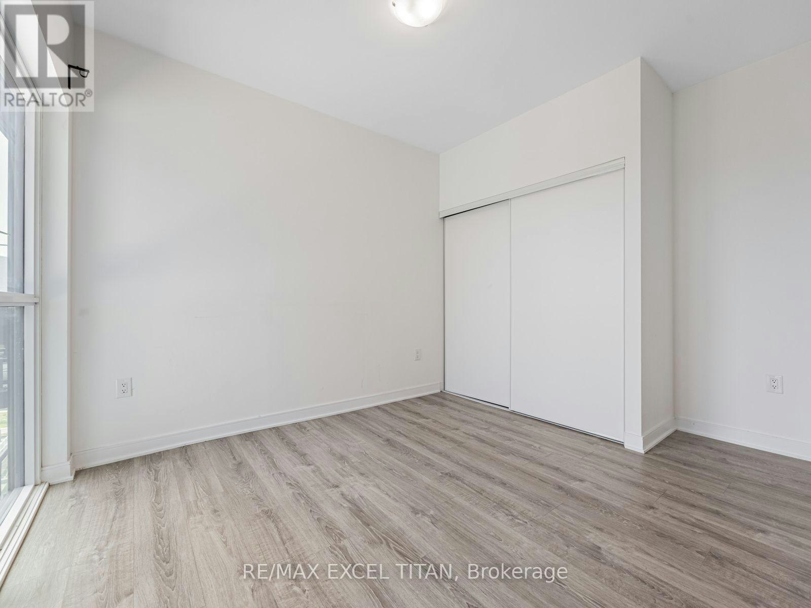 1012-25 Neighbourhood Lane, Toronto, ON, M8Y 0C4 - 13