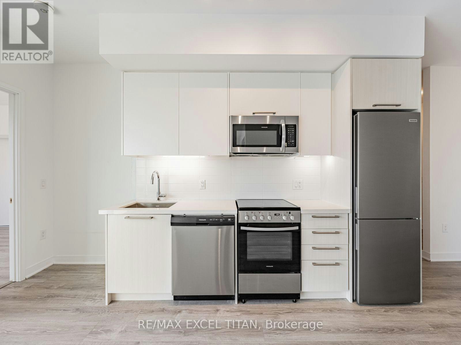 1012-25 Neighbourhood Lane, Toronto, ON, M8Y 0C4 - 7