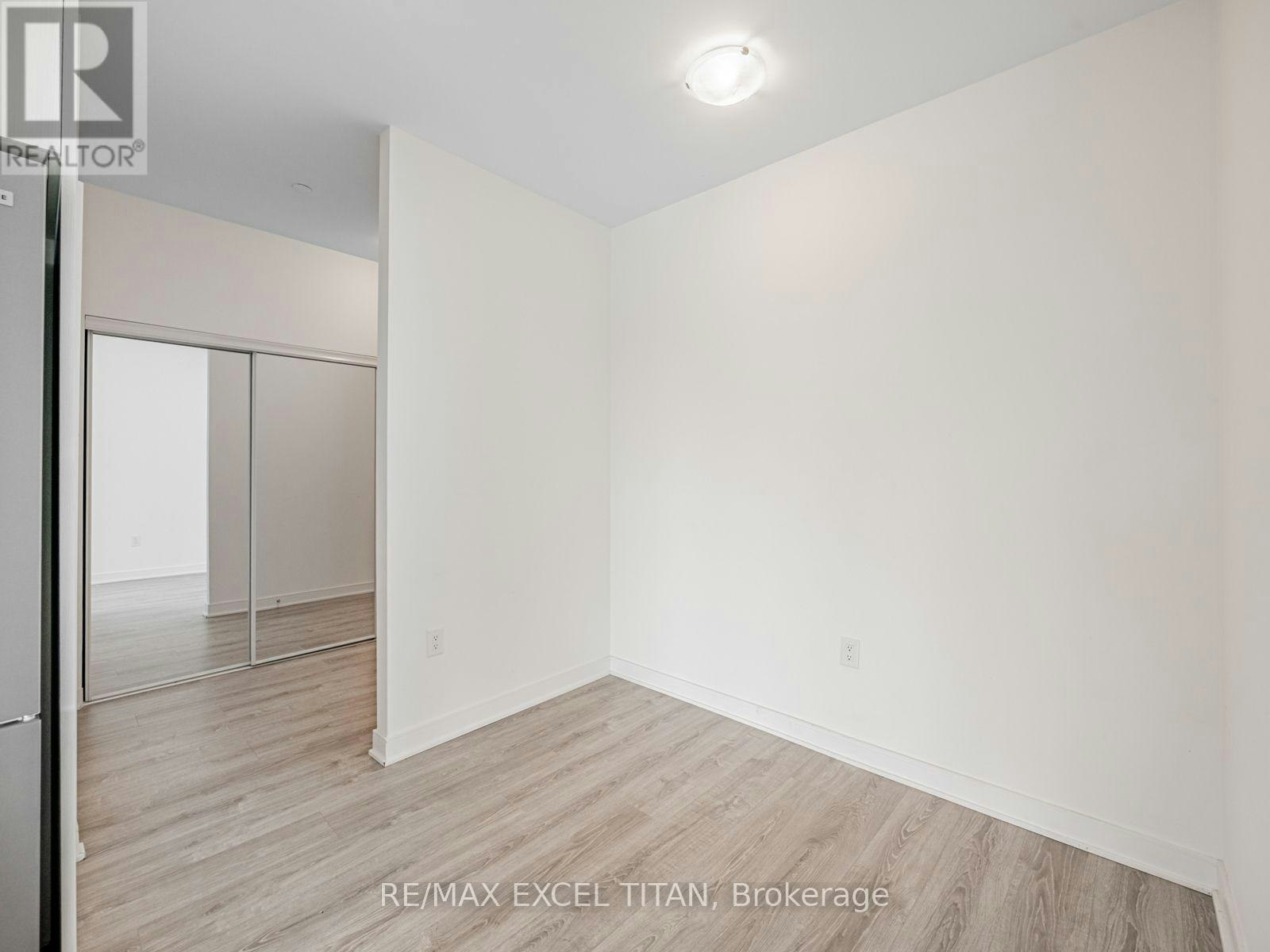 1012-25 Neighbourhood Lane, Toronto, ON, M8Y 0C4 - 12