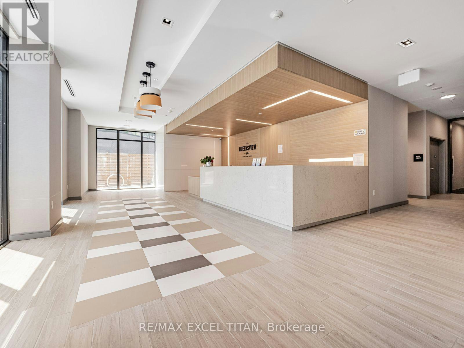1012-25 Neighbourhood Lane, Toronto, ON, M8Y 0C4 - 4