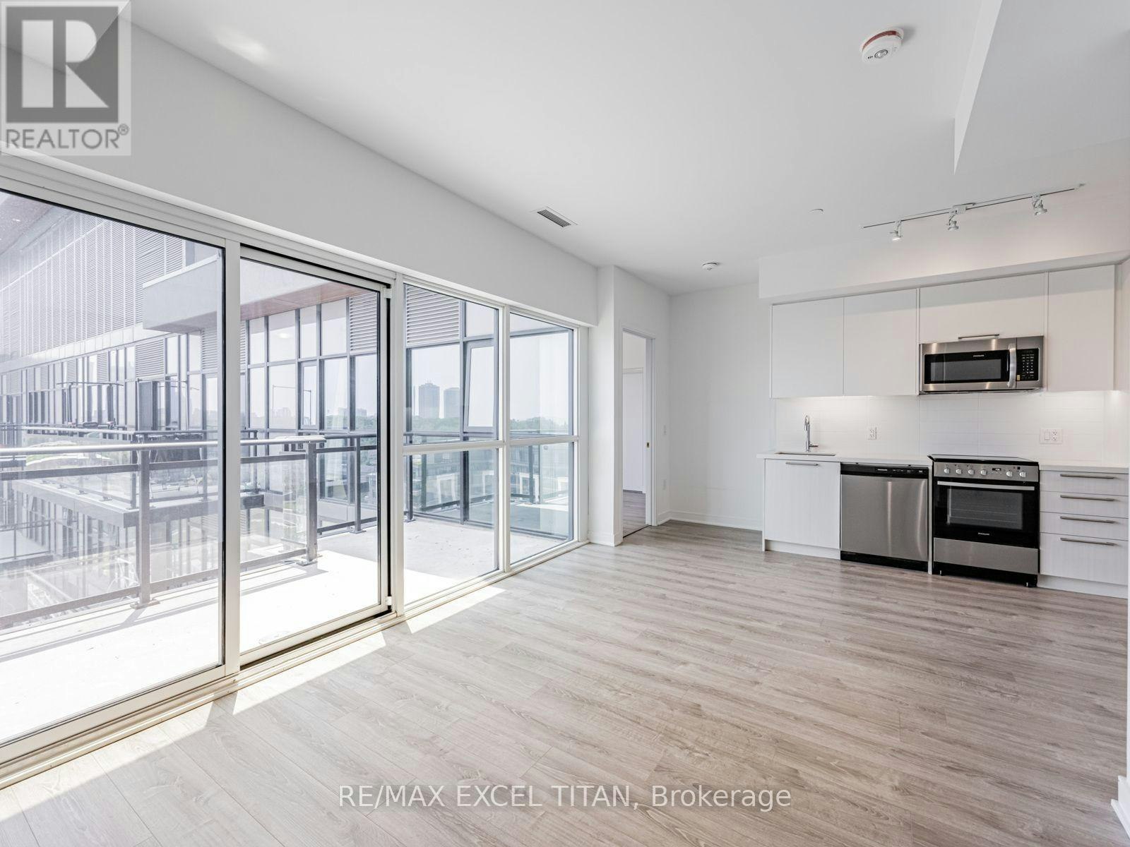 1012-25 Neighbourhood Lane, Toronto, ON, M8Y 0C4 - 9