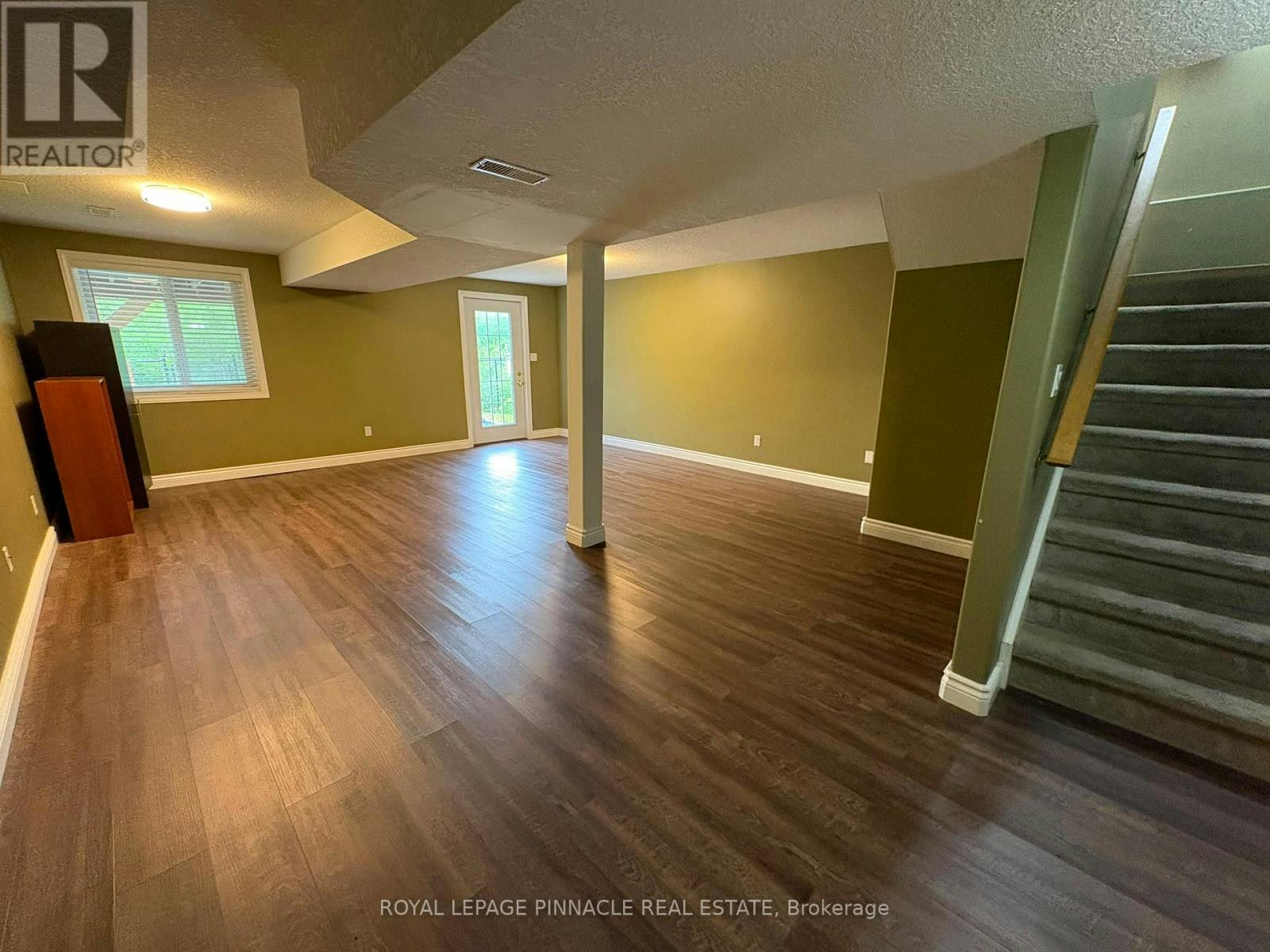 60 Everglade Crescent, Kitchener, ON, N2E 3Y6 - 35