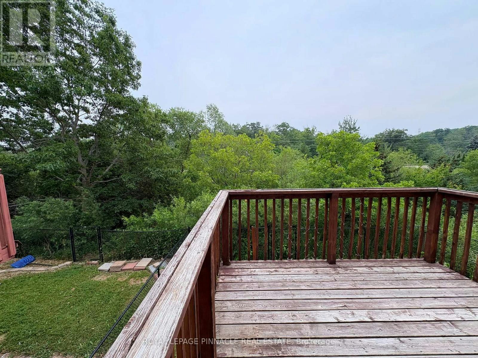 60 Everglade Crescent, Kitchener, ON, N2E 3Y6 - 9