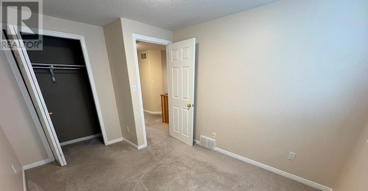 60 Everglade Crescent, Kitchener, ON, N2E 3Y6 - 27