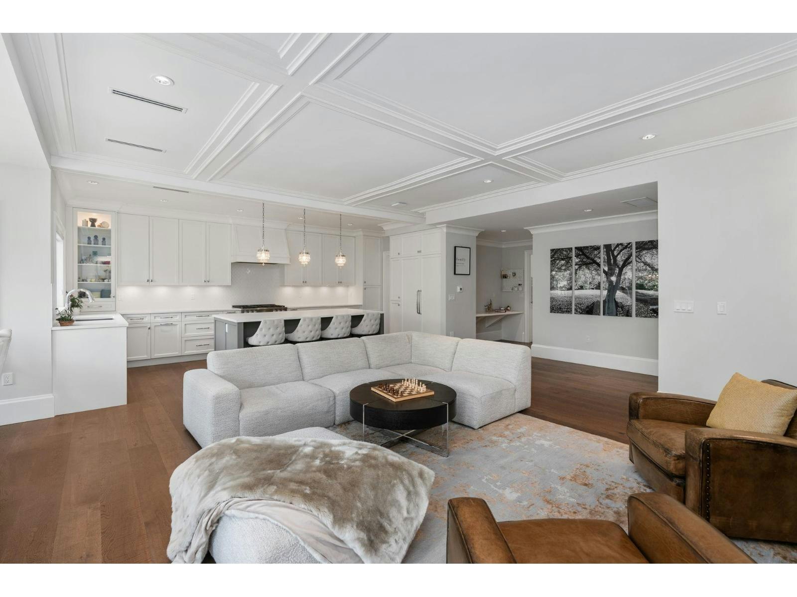 16539 29a Avenue - 5