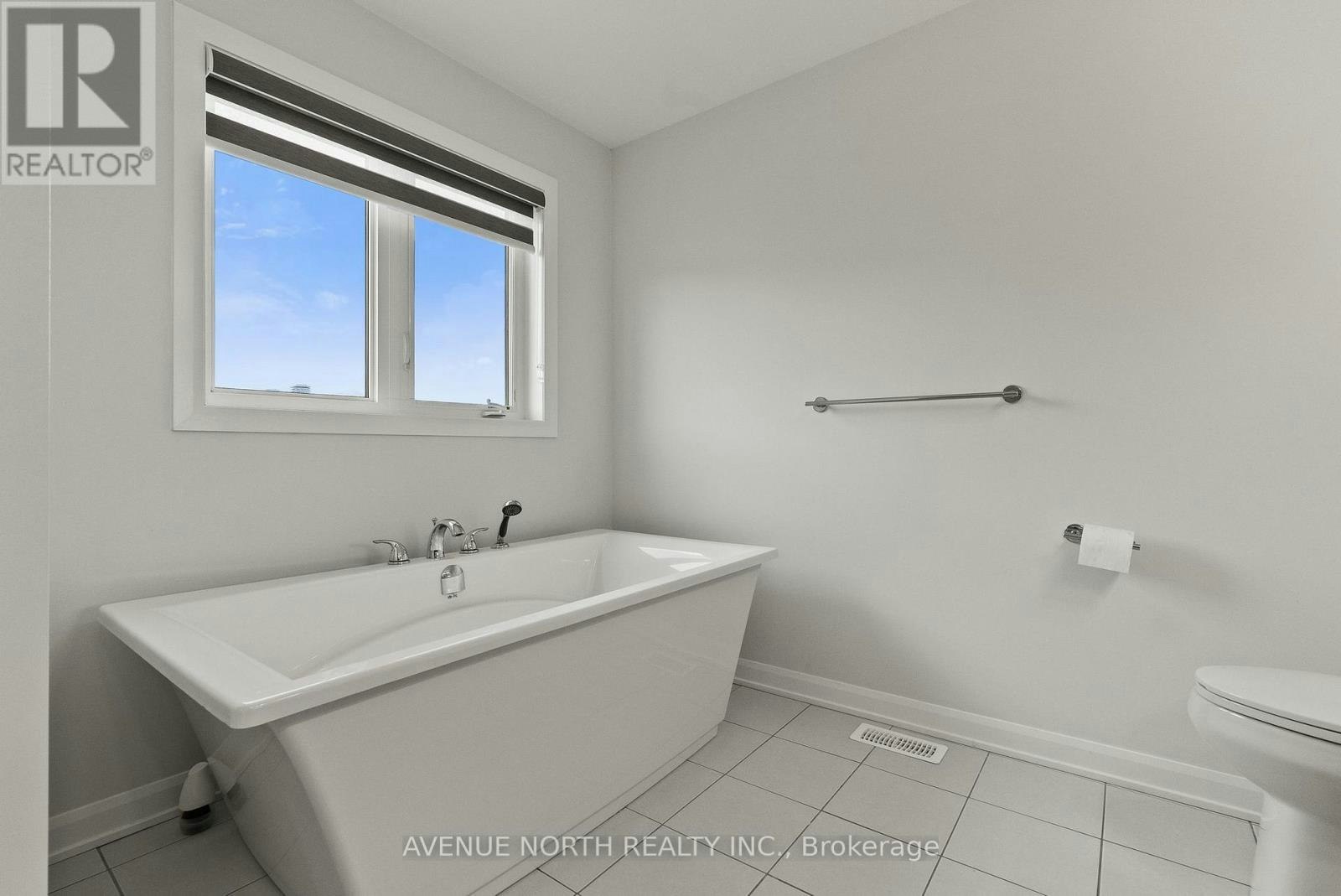 17 Fossa Terrace, Manotick, ON, K2J 6W4 - 36