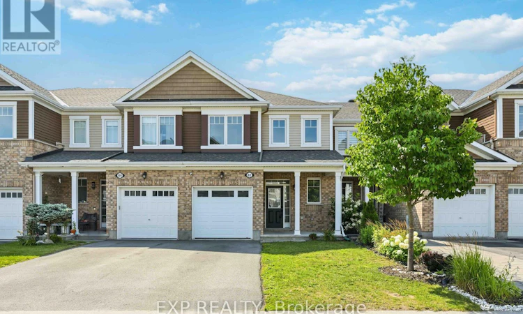 82 Buffalograss Crescent