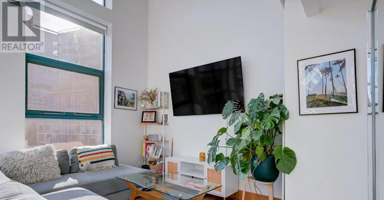 403-393 King Street E, Toronto, ON, M5A 1L3 - 4