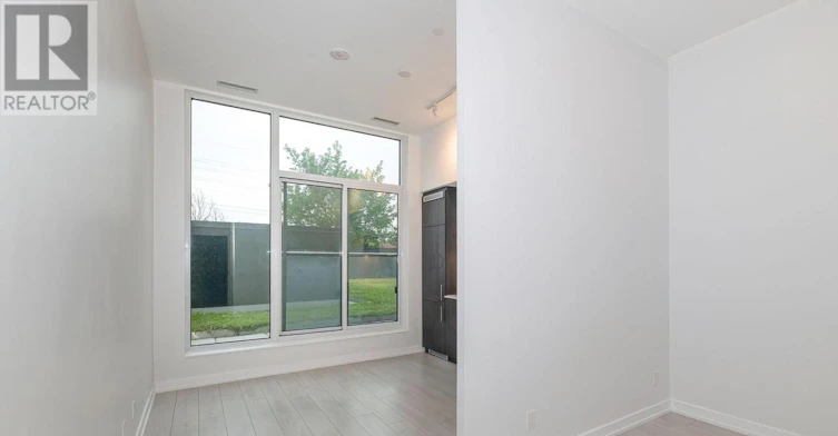 201-500 Dupont Street, Toronto, ON, M6G 0B8 - 7