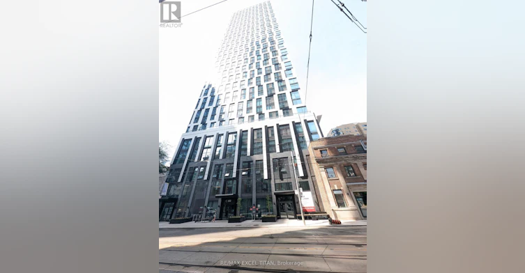 5616-252 Church Street, Toronto, ON, M5B 0E6