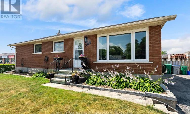 382 Huron Road