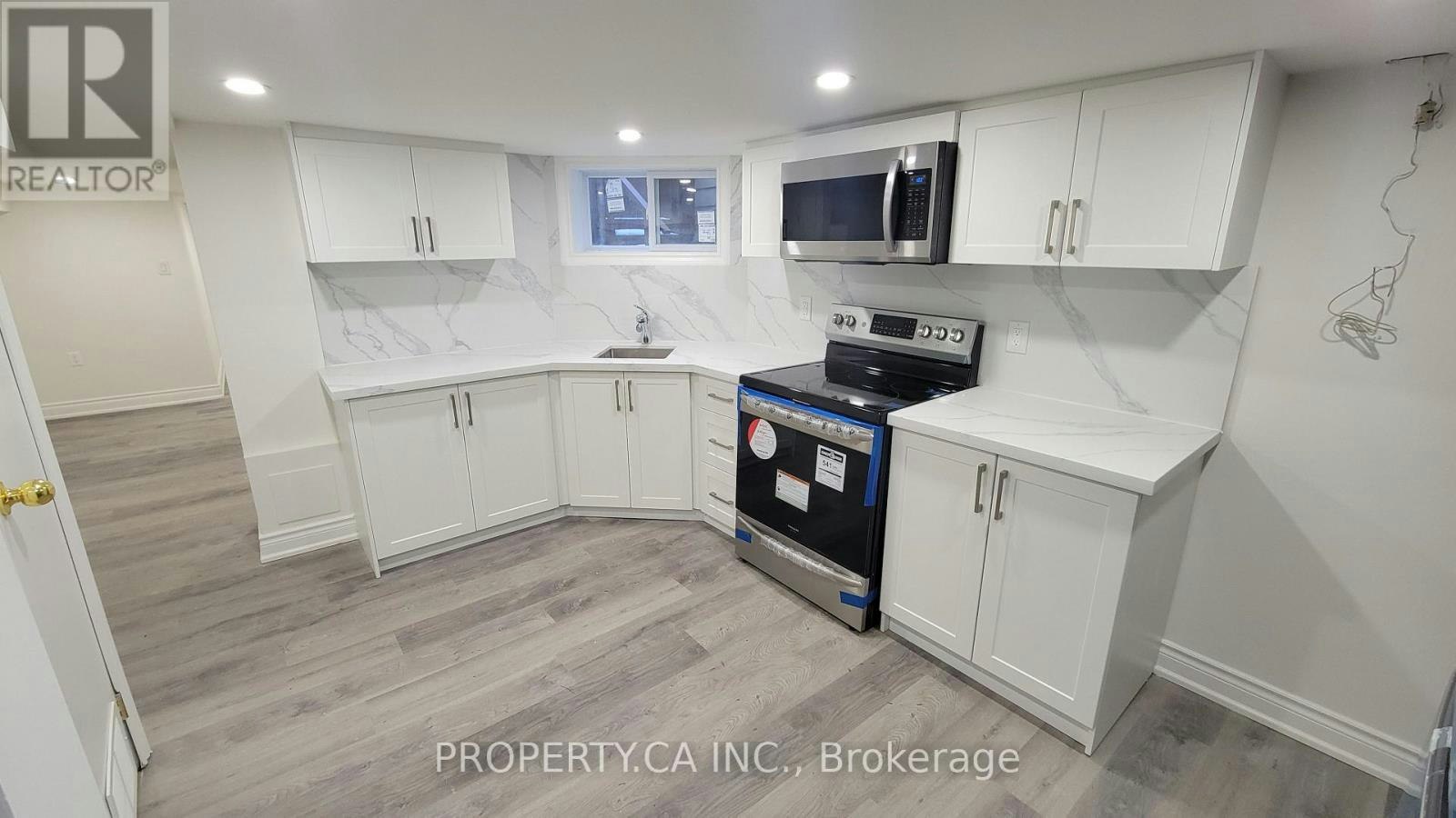 625 Rhodes Avenue, Toronto, ON, M4J 4X5