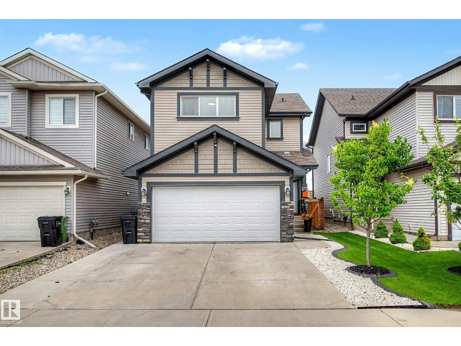 12120 177 Avenue NW, Edmonton, AB, T5X 0L1