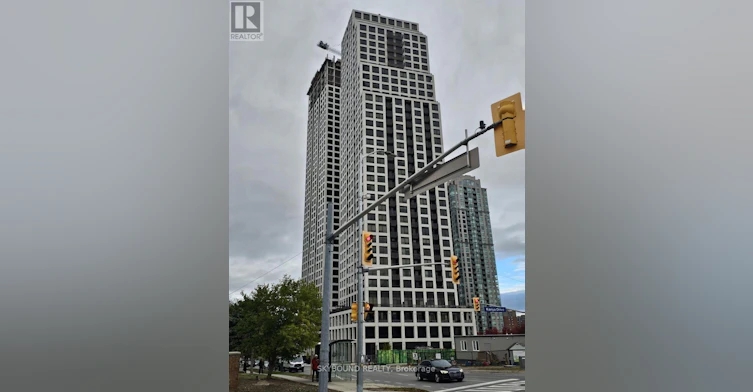 3607-36 Elm Drive W, Mississauga, ON, L5B 0N3