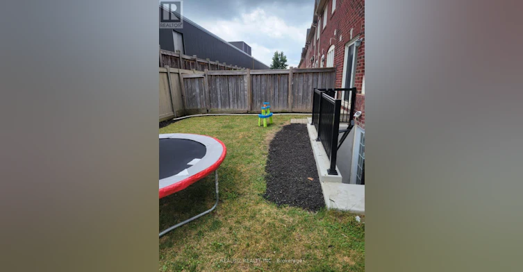 301 Chuchmach Close, Milton, ON, L9T 8B3 - 5