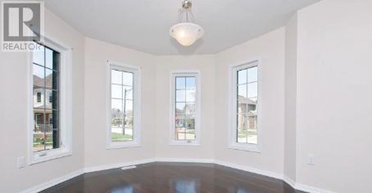 301 Chuchmach Close, Milton, ON, L9T 8B3 - 14