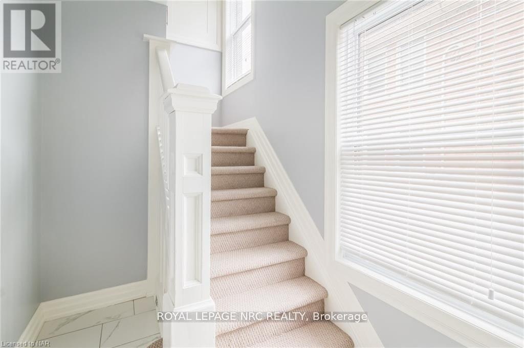 UPPER-6 Clark Street, St. Catharines, ON, L2R 5G2 - 20
