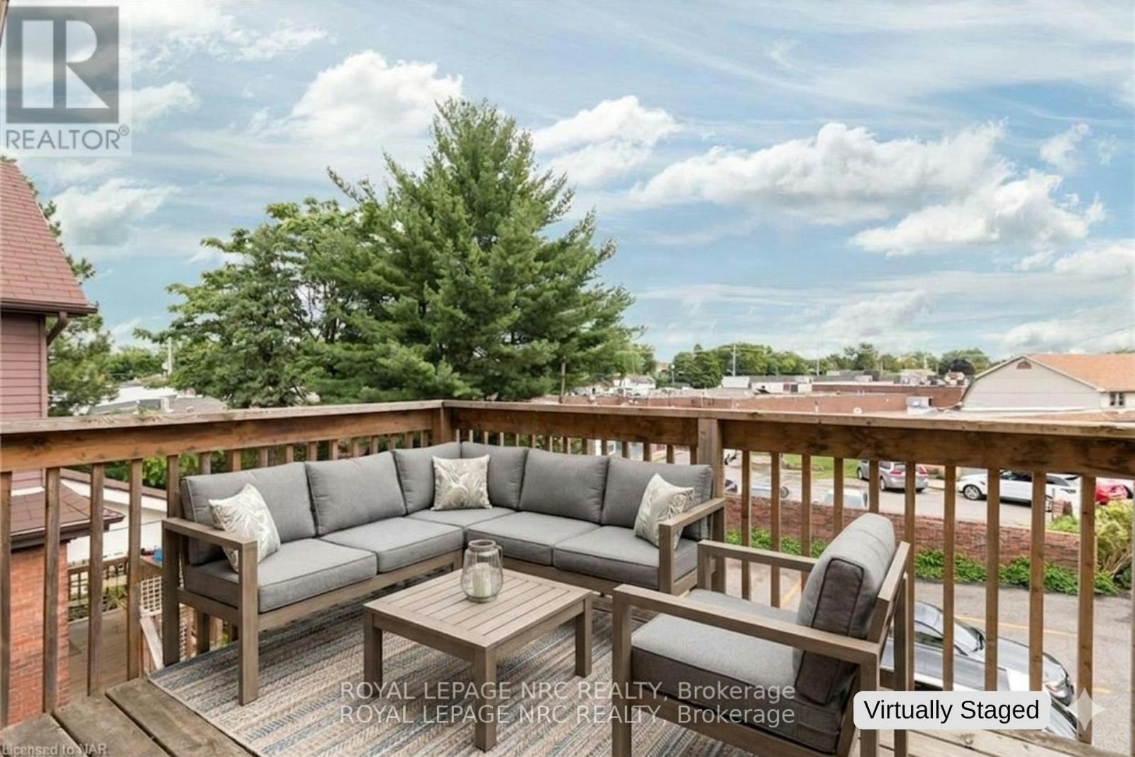 UPPER-6 Clark Street, St. Catharines, ON, L2R 5G2 - 21