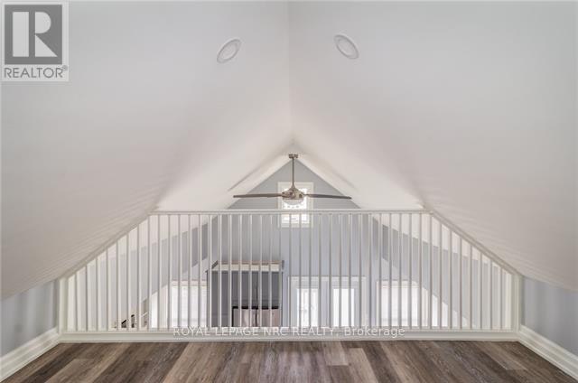 UPPER-6 Clark Street, St. Catharines, ON, L2R 5G2 - 19