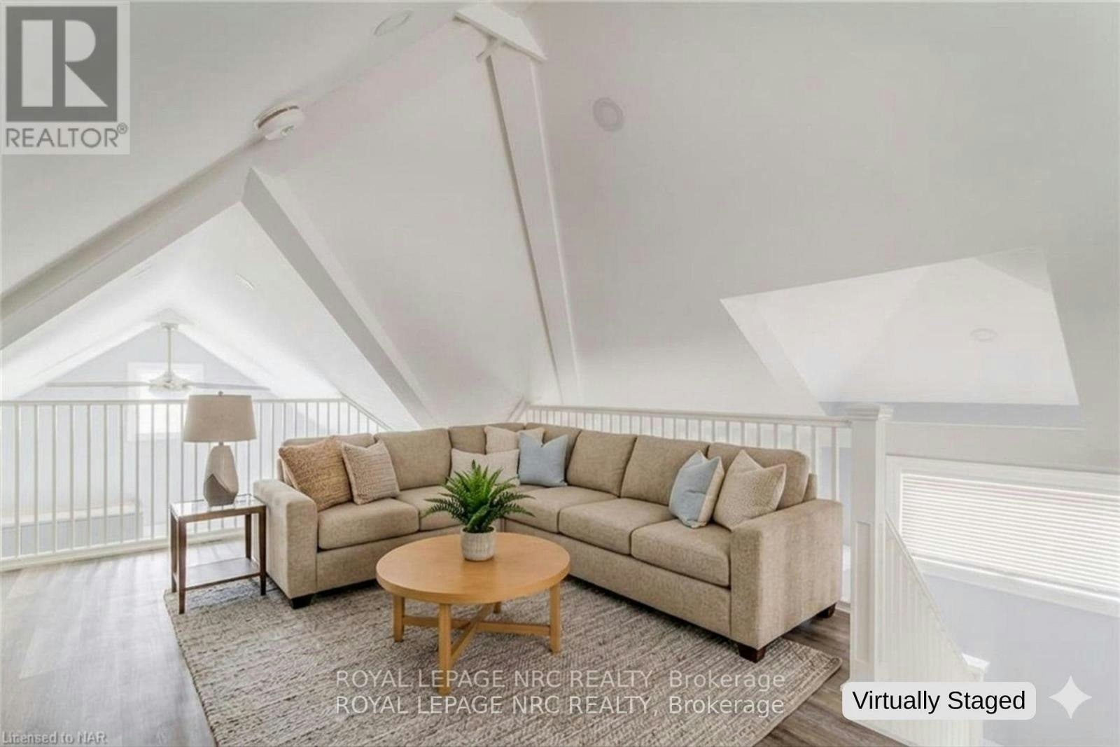 UPPER-6 Clark Street, St. Catharines, ON, L2R 5G2 - 17