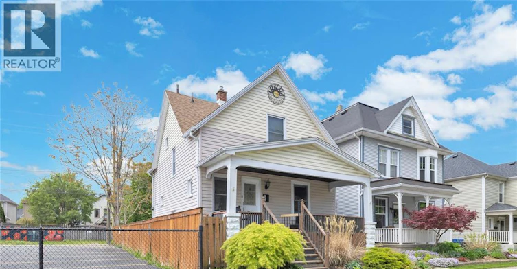 521 Windermere, Windsor, ON, N8Y 3C9 - 2