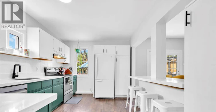521 Windermere, Windsor, ON, N8Y 3C9 - 9