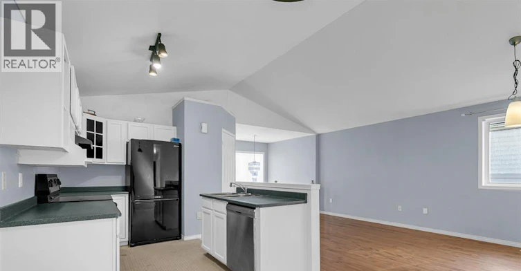 3231 Northway Avenue, Windsor, ON, N9E 4Y7 - 9