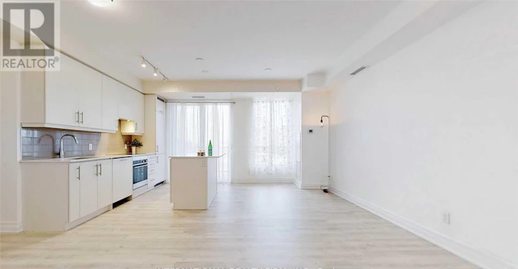516-9085 Jane Street, Vaughan, ON, L4K 0L8 - 11