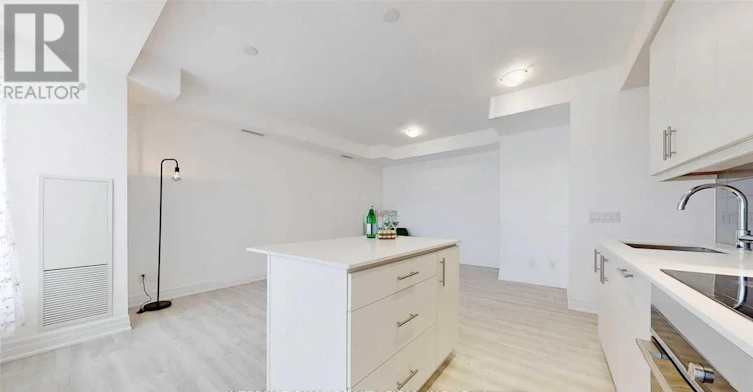 516-9085 Jane Street, Vaughan, ON, L4K 0L8 - 19